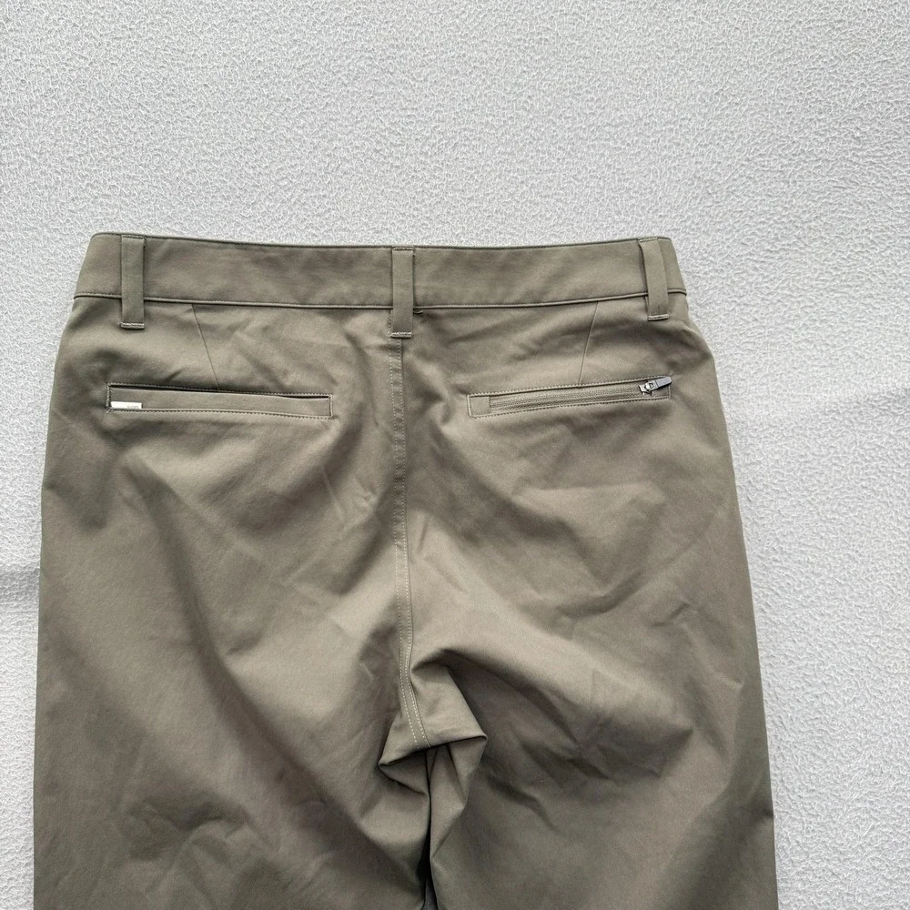 Vuori Pants Mens 28x30 (Fits 30/30) Green Slim Fit Stretch Performance Chino.